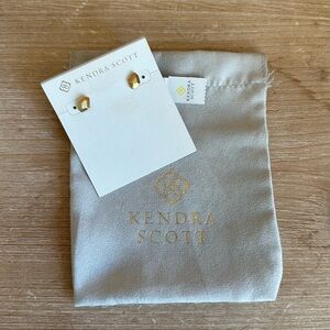 Kendra Scott NWT Stud Earrings